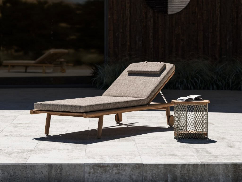 Traditional Teak Dacks