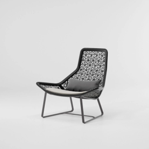 comfortable Kettal Maia loungechair met aluminium onderstel is zeer comfortabel