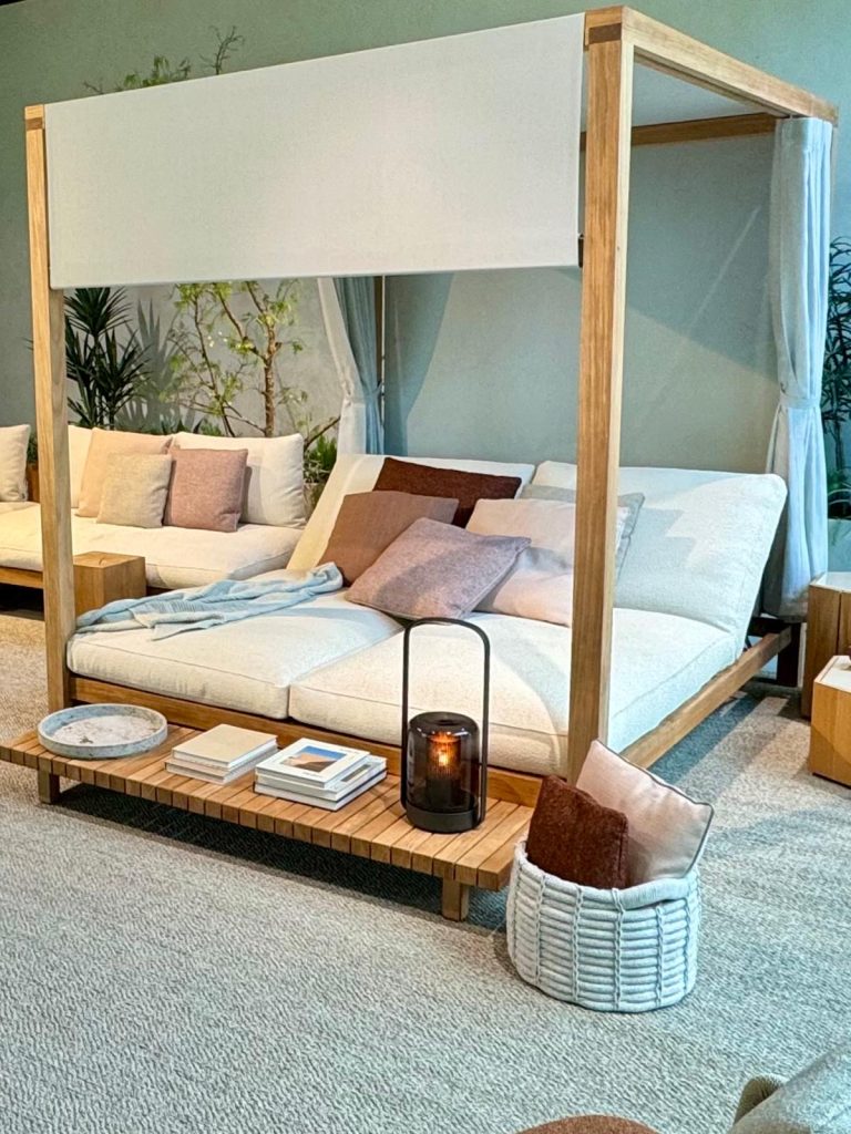 kos daybed van tribu